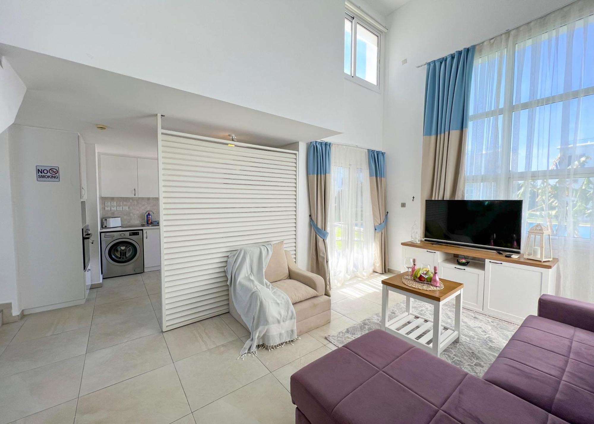 Garden Loft Apt With Pool In Alsancak Kyrenia 키레니아 외부 사진